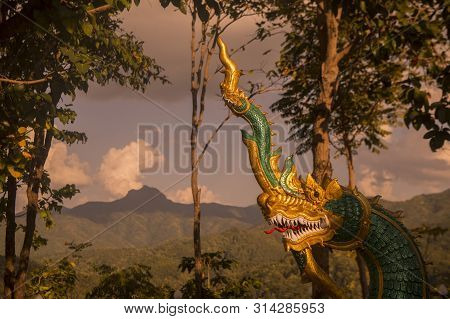 Thailand Phrae Wat Phra That Doi Leng Temple