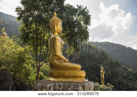 Thailand Phrae Wat Phra That In Khaen Temple