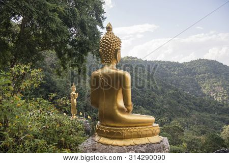 Thailand Phrae Wat Phra That In Khaen Temple