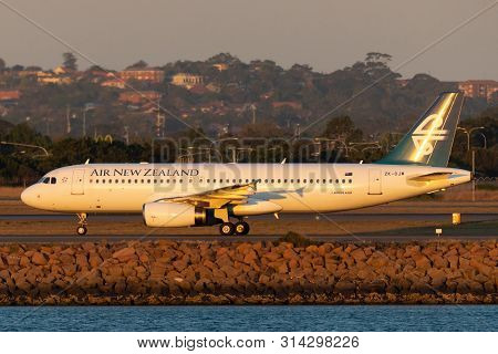 Sydney, Australia - October 9, 2013: Air New Zealand Airbus A320 Twin Engined Commercial Airliner Ta