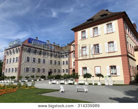 Mainau Palace, Castle Mainau Or Schloss Mainau (flower Island Mainau On The Lake Constance Or Die Bl