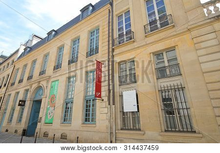 Paris France - May 23, 2019: Museum De La Chasse Et De  La Nature Paris France