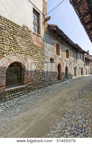 Candelo Ricetto (biella, İtalya)