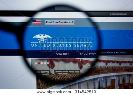 Los Angeles, California, Usa - 29 Jule 2019: Illustrative Editorial Of Senate.gov Website Homepage. 