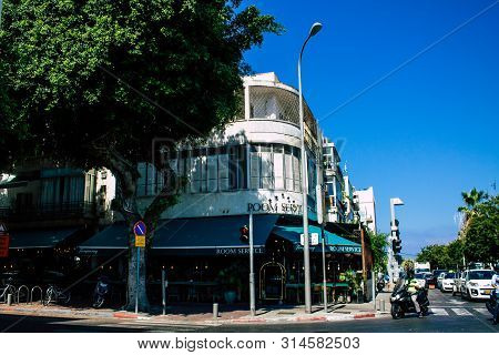 Tel Aviv Israel July 29, 2019 View Of Unknowns Israeli People Walking On Dizengoff Street At Tel Avi