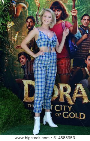 LOS ANGELES - JUL 28:  Courtney Miller, SMOSH at the 