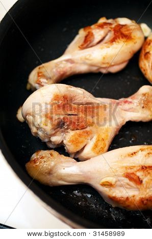 Pernas de frango frito crocante