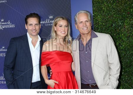 LOS ANGELES - JUL 26:  Peter Facinelli, Lisa Anne Harrison, Gregory Harrison at the Hallmark Summer 2019 TCA Party at the Private Residence on July 26, 2019 in Beverly Hills, CA