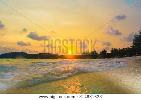 Sea Beace Sunset Colorful Sky With Cloud Summer Vacation