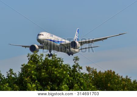 Singapore - Mar 27, 2019. All Nippon Airways (ana) Boeing 787 Dreamliner Landing At Changi Airport (