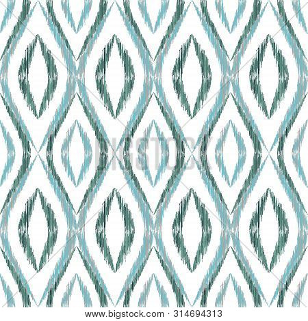 Ikat Ogee Seamless Vector Pattern Illustration. Ethnic Fabric Print Geometric Ikat Pattern. Cool Oge