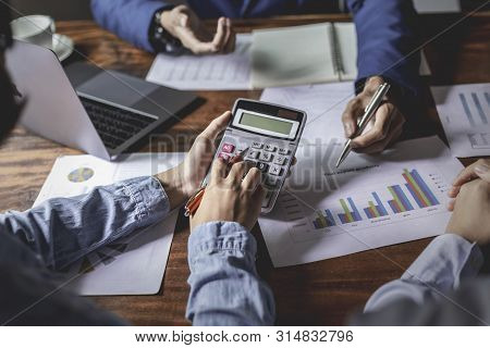New Businessmen Are Meeting For Business Planning