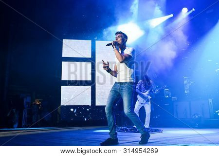 WANTAGH, NY - JUL 26: Nick Hexum of 311 performs in concert on July 26, 2019 at Northwell Health at Jones Beach Theater in Wantagh, New York. 