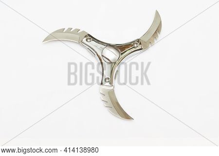 Folding Three Blade Throwing Knife For Training Of Fight And Sport Throwing Opened
