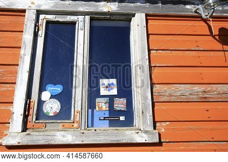 Kjolur / Iceland - August 25, 2017: A Hut Window Along The Kjolur Highland Road, Iceland, Europe