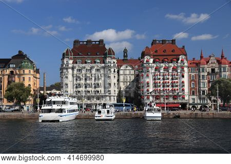 Stockholm City Skyline In Sweden. Strandvagen Waterfront In Ostermalm District.