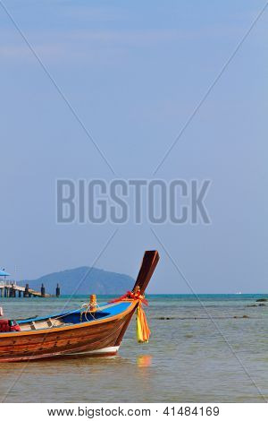 เรือหางยาวยาวหางเรือในจังหวัดภูเก็ต