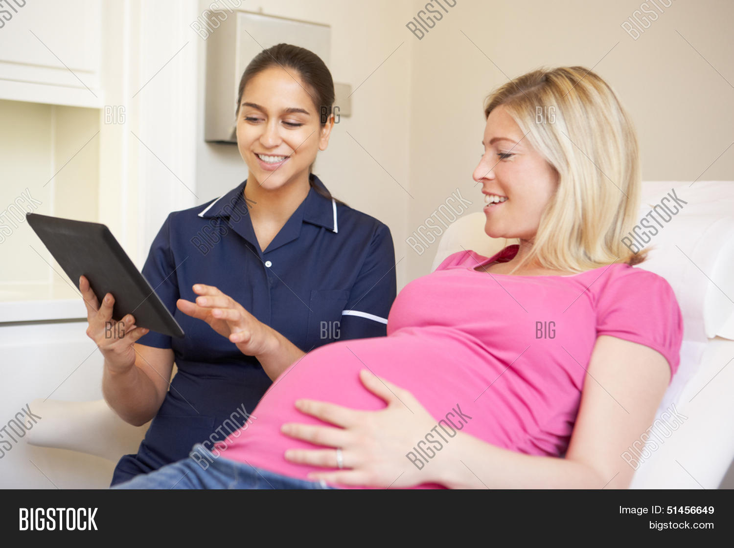 беременность. беременные женщины. услуги беременным женщинам. обследование беременной. услуги беременным женщинам.