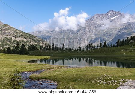 Alpine lake