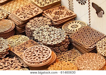 Wooden pads in the handicraft mart
