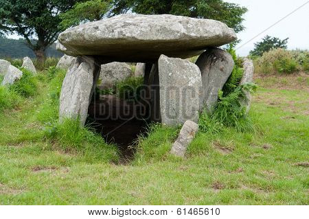 Gallery Grave In Brittany