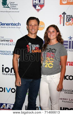 LOS ANGELES - SEP 5:  Tony Goldwyn, Tess Goldwyn at the Stand Up 2 Cancer Telecast Arrivals at Dolby Theater on September 5, 2014 in Los Angeles, CA