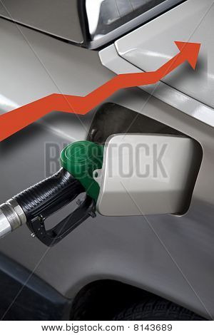 Bensinpump med röd pil