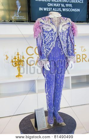 Liberace And The Art Of Costume