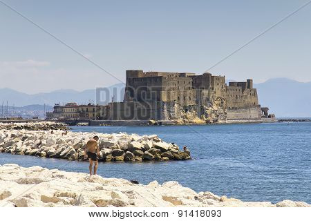 Castel Dell'ovo, A Medieval Fortress In The Bay Of Naples, Italy.