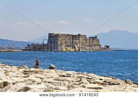 Castel Dell'ovo, A Medieval Fortress In The Bay Of Naples, Italy.