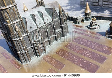 Matthias Church Model For Blind People