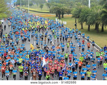 Marathon runners on the street