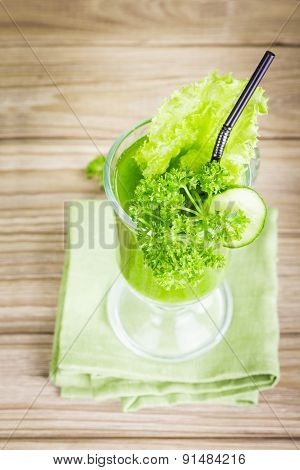 Healthy Green Juice Smoothie