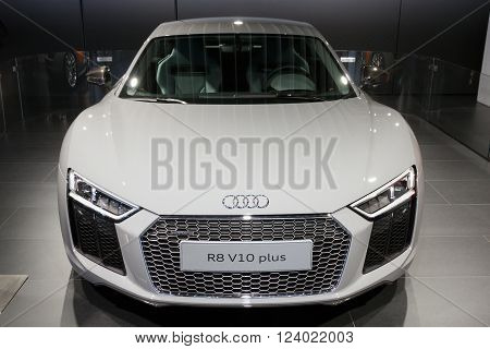 Audi R8 V10 Plus