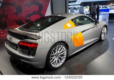 Audi R8 V10 Plus