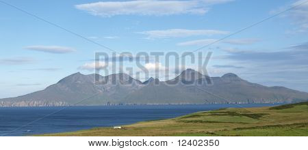 montagne di rum piccole isole Scozia