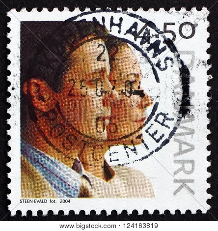 DENMARK - CIRCA 2004: a stamp printed in Denmark dedicated to Wedding of Crown Prince Frederik and Mary Donaldson circa 2004