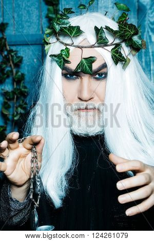 Zeus With Medallion Clock