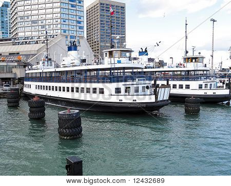 Toronto Island Ferry