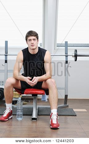 Mies Fitness Harjoitus