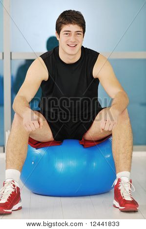 Mies Fitness Harjoitus