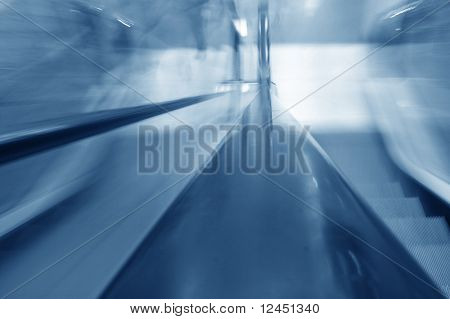 escalator offuscata