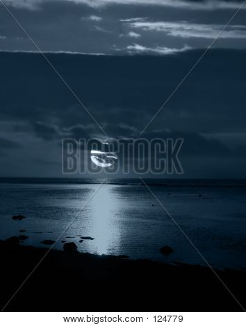 Al chiaro di luna
