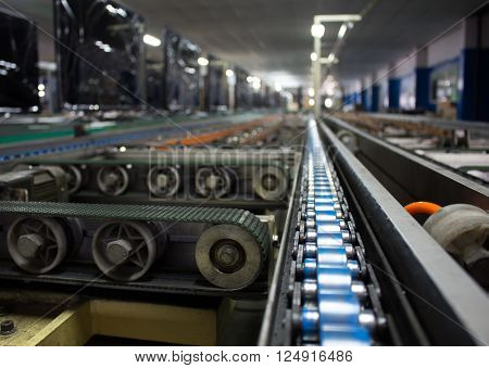 Conveyor line construction, equipment, plant, isolated, technology