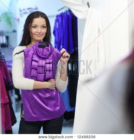 mujer en vestido