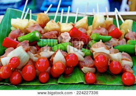 'BBQ / Bar-B-Q / Barbecue' Street Food in Thailand