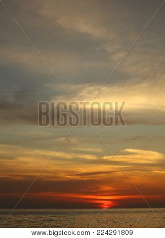 Beautiful Colorful Sea Asian Ocean Sunset