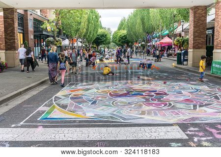 Redmond Wa., Usa  -august 16,  2019: The Firsft Day Of Chalkfest Event. A View Of The Childrens Area