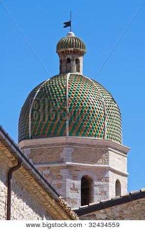Anne Kilisesi. Pietramontecorvino. Puglia. İtalya.