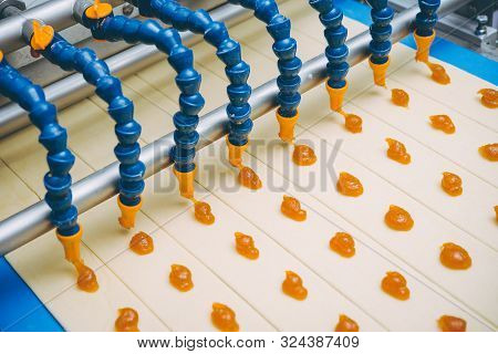 Cookie Making Factory Bakery Fresh Cook Biscuit